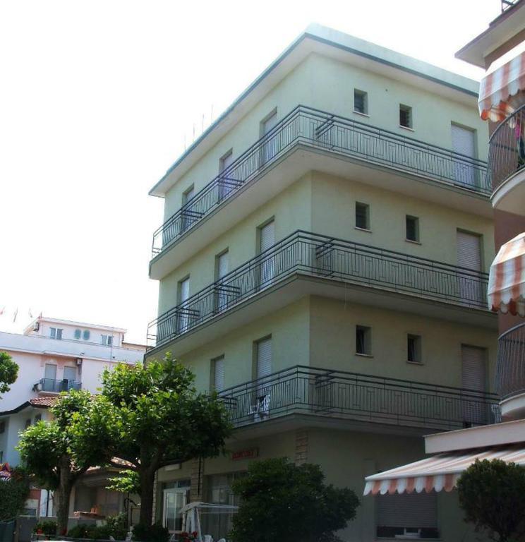 Hotel Ronconi Rimini Exterior photo