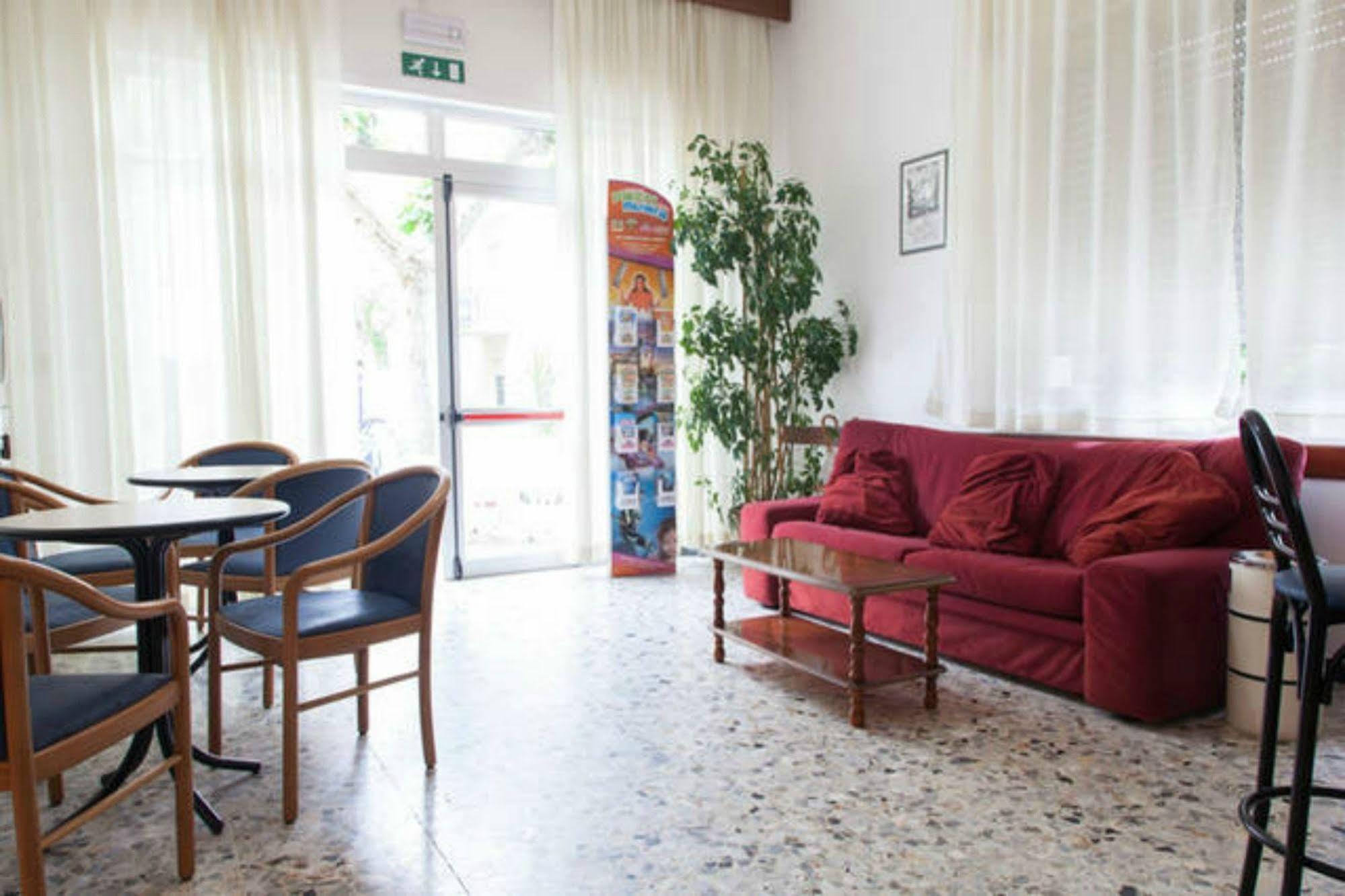 Hotel Ronconi Rimini Exterior photo